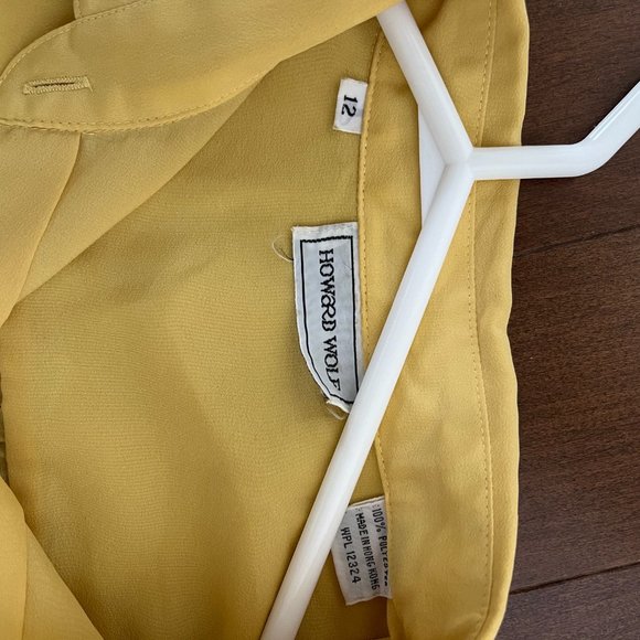 Mustard yellow sheer long-sleeved blouse - Picture 3 of 5